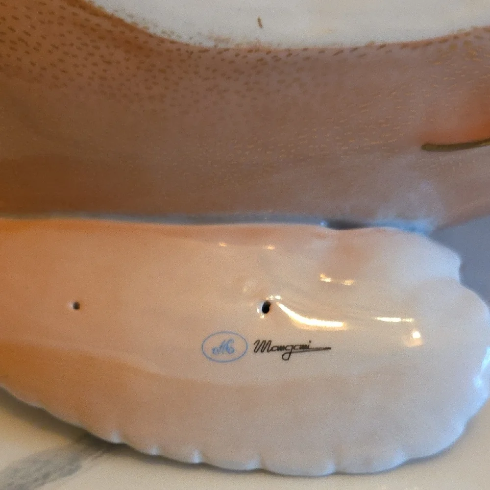 Elegant Gold and White Fish Figurine.for OGGETTI.
